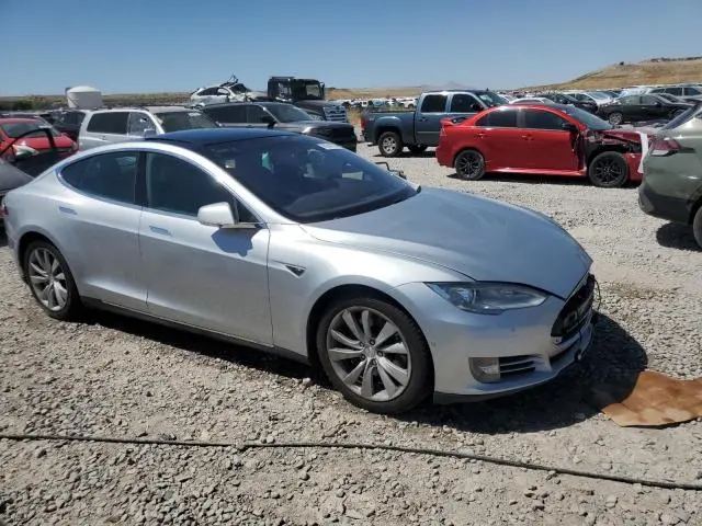 2015 TESLA MODEL S 85D  