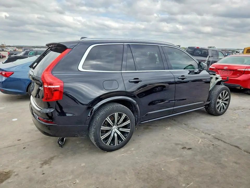 2023 VOLVO XC90 CORE  