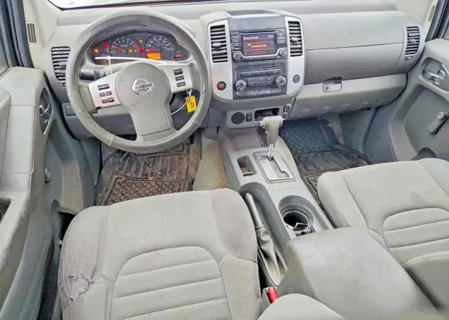 2017 NISSAN FRONTIER S  