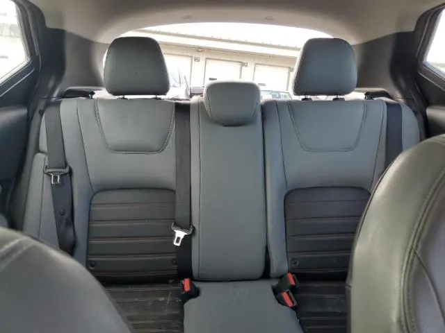 2022 NISSAN KICKS SR  