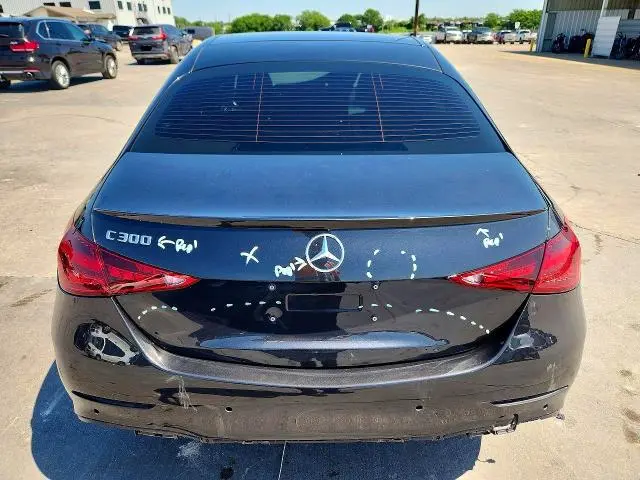 2025 MERCEDES-BENZ C 300  