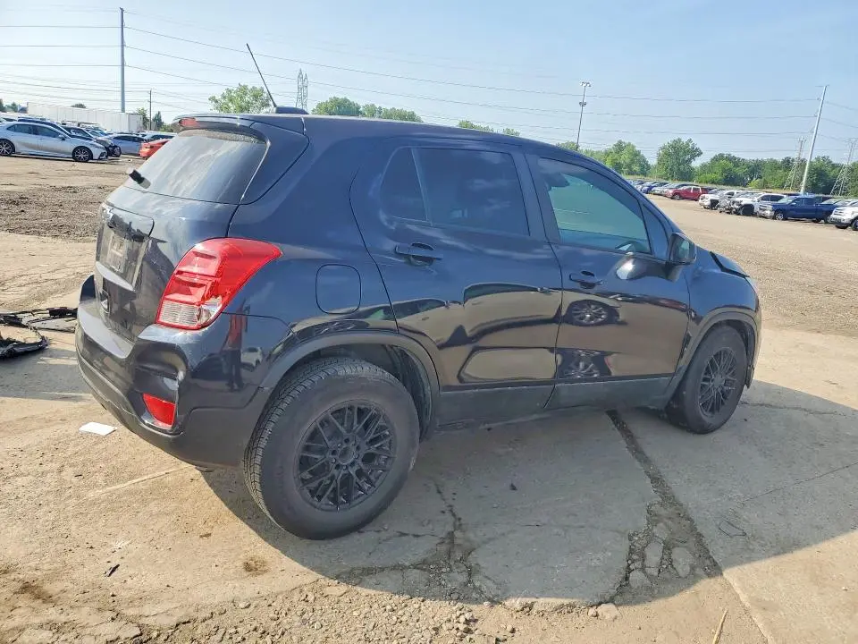 2022 CHEVROLET TRAX LS  