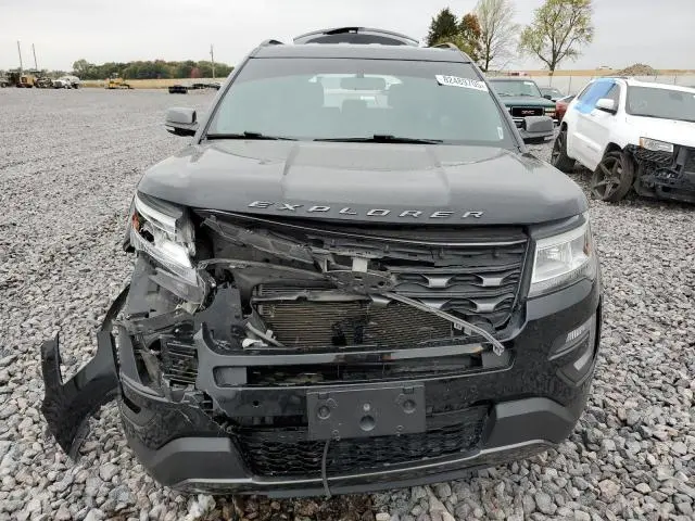 2017 FORD EXPLORER XLT  