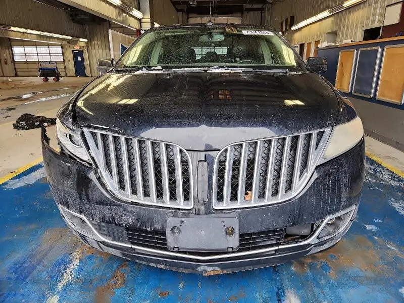 2011 LINCOLN MKX   
