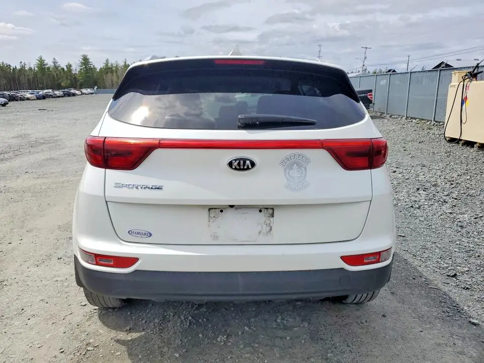 2018 KIA SPORTAGE LX  