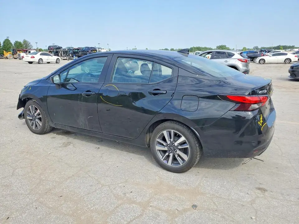 2024 NISSAN VERSA SV  