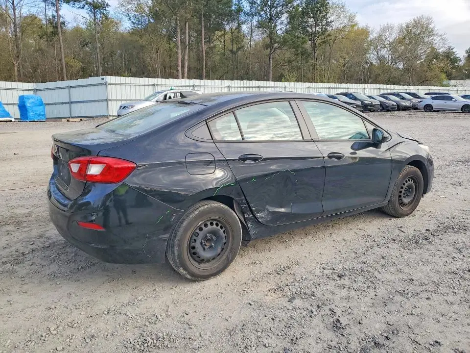 2018 CHEVROLET CRUZE LS  