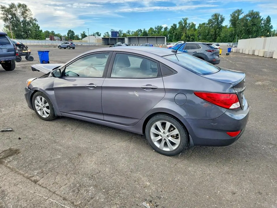 2014 HYUNDAI ACCENT GLS  