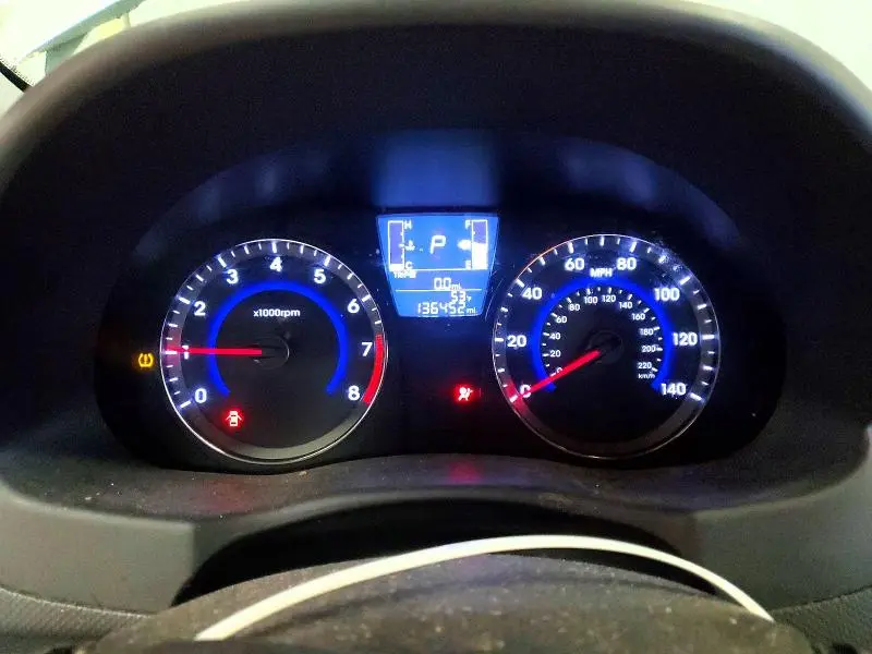 2015 HYUNDAI ACCENT GLS  