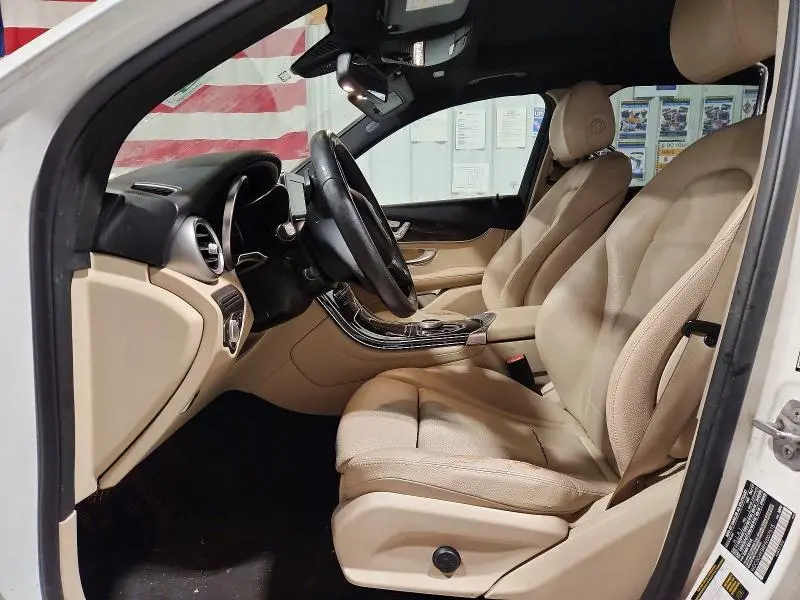 2017 MERCEDES-BENZ GLC 300 4MATIC  