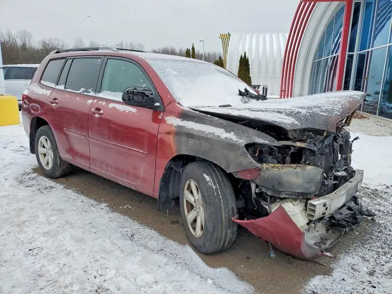 2010 TOYOTA HIGHLANDER SE  