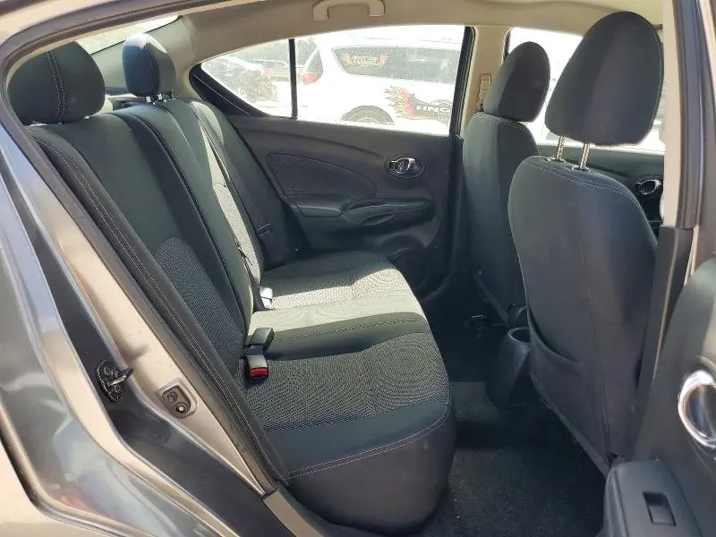 2019 NISSAN VERSA SV  