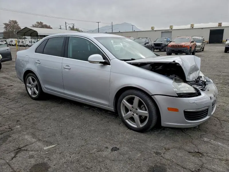 2010 VOLKSWAGEN JETTA TDI  