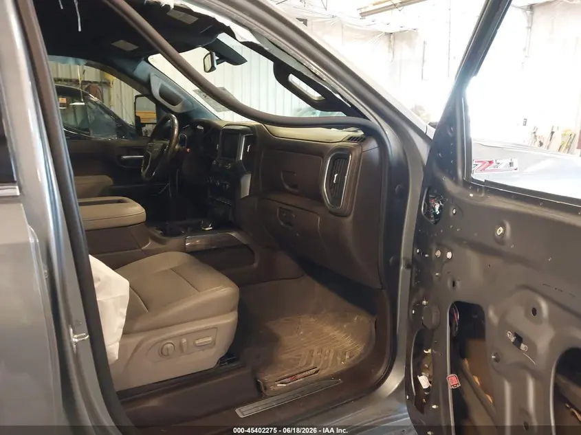 2020 CHEVROLET SILVERADO 1500 4WD  SHORT BED LTZ