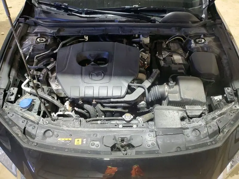 2025 MAZDA 3 PREFERRED  