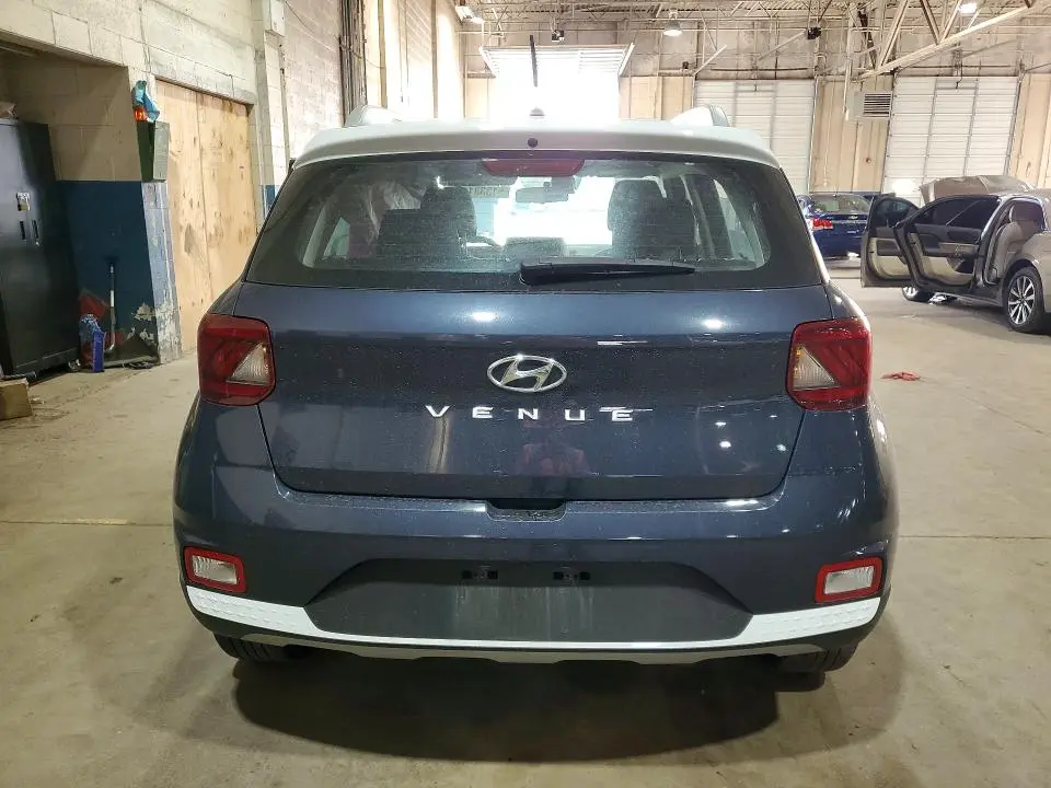 2024 HYUNDAI VENUE LIMITED  
