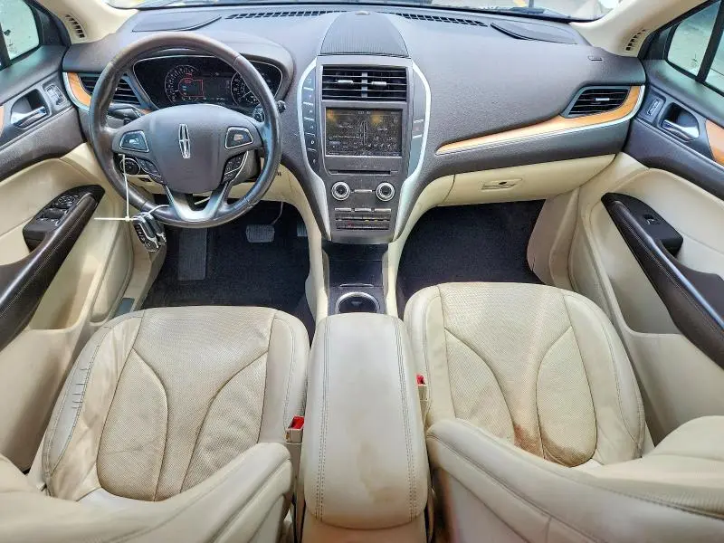 2015 LINCOLN MKC   