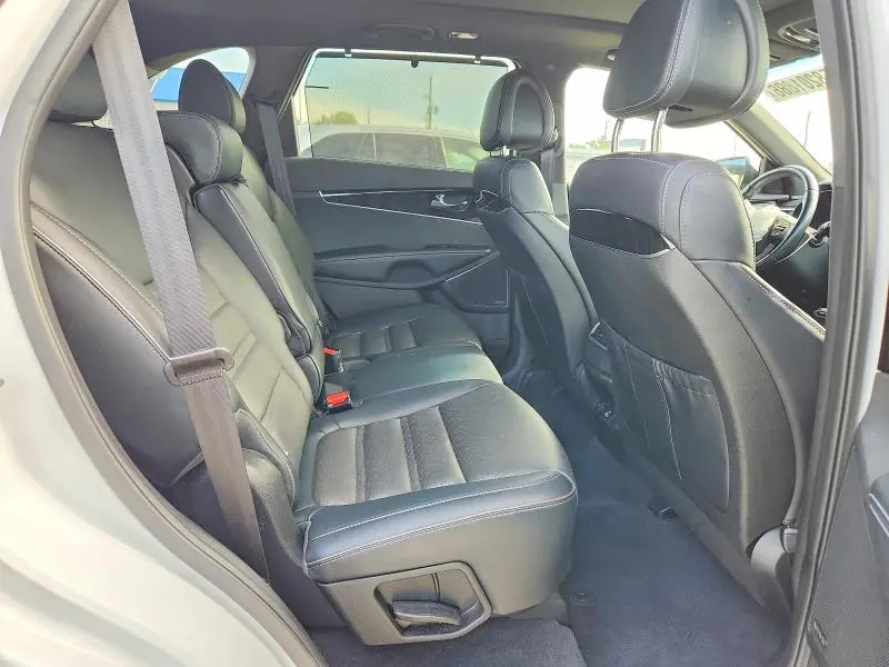 2016 KIA SORENTO SX LIMITED  