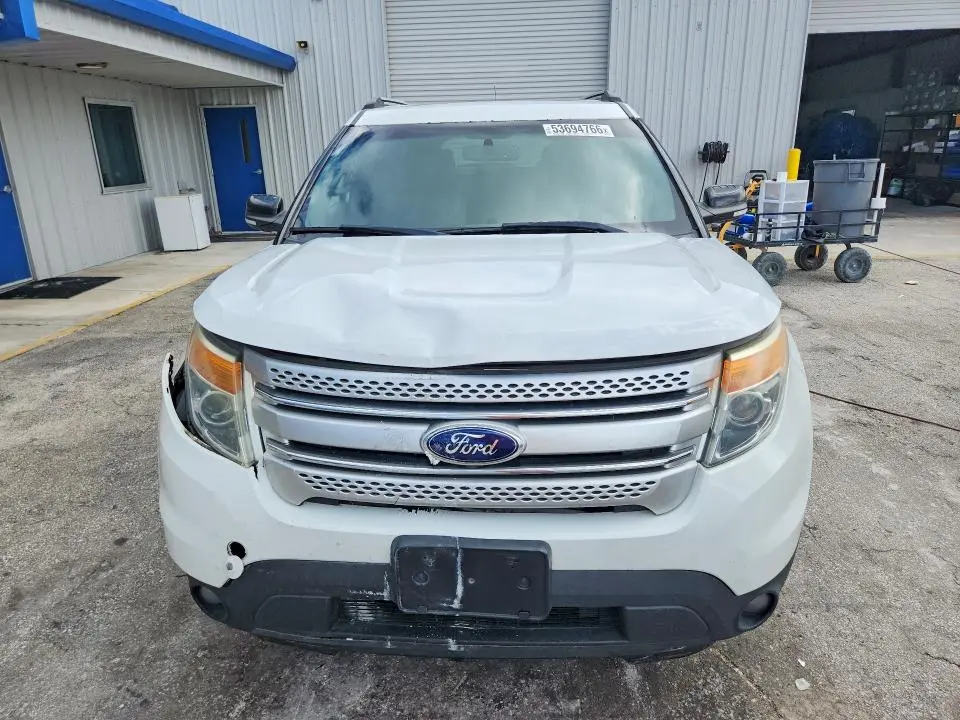 2015 FORD EXPLORER XLT  