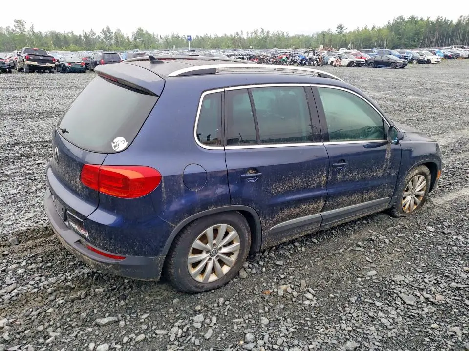 2014 VOLKSWAGEN TIGUAN S  