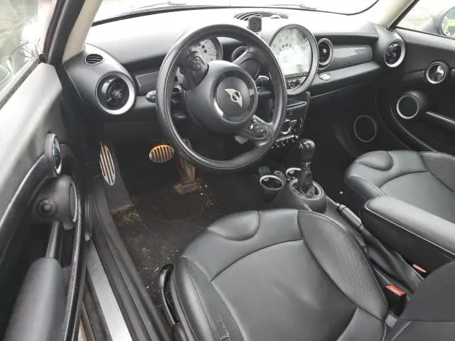 2013 MINI COOPER S  
