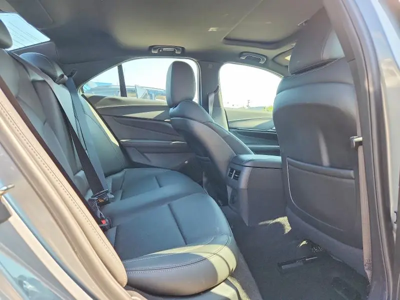 2023 CADILLAC CT4 PREMIUM LUXURY  