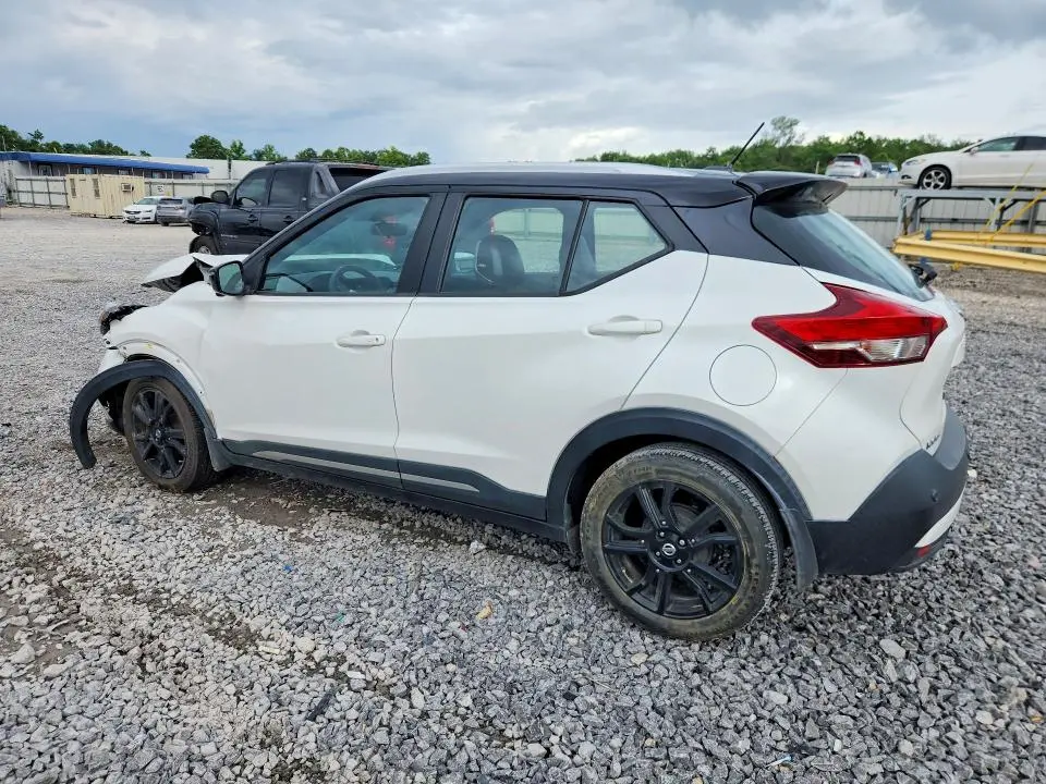 2020 NISSAN KICKS SR  