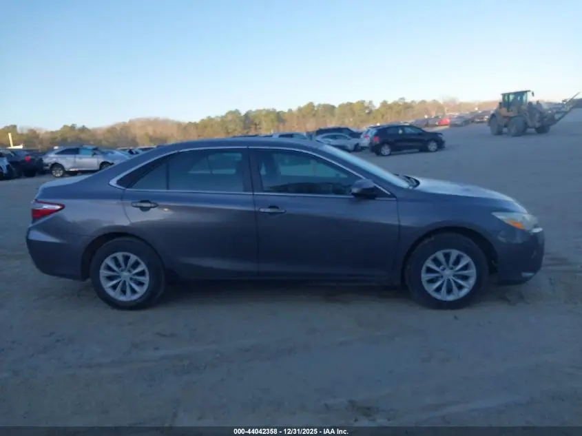 2015 TOYOTA CAMRY LE