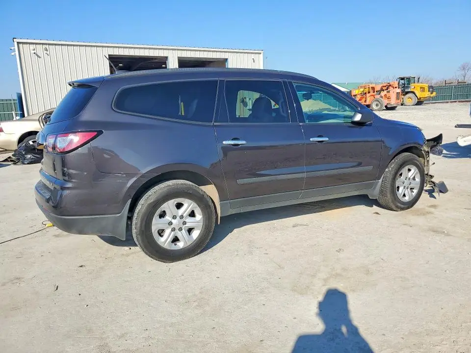 2016 CHEVROLET TRAVERSE LS  