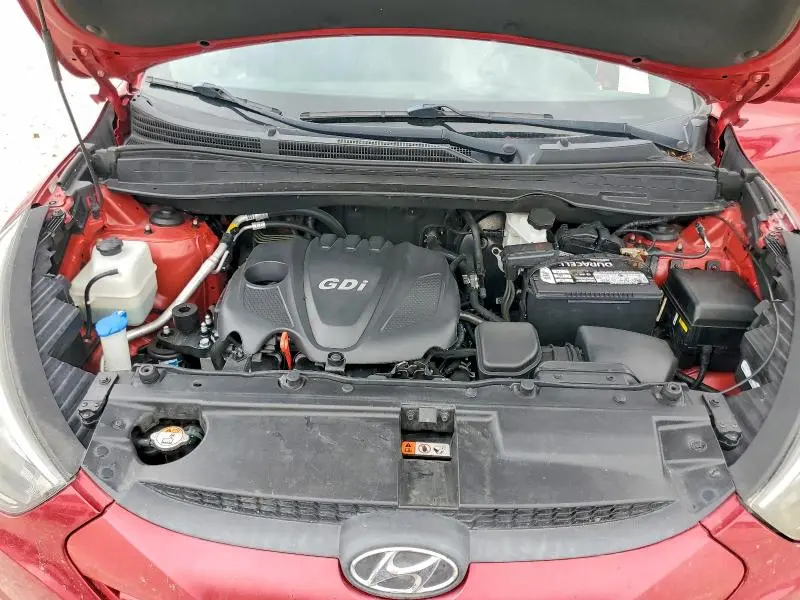 2015 HYUNDAI TUCSON SE  