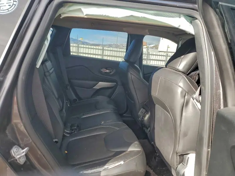 2018 JEEP CHEROKEE LATITUDE PLUS  