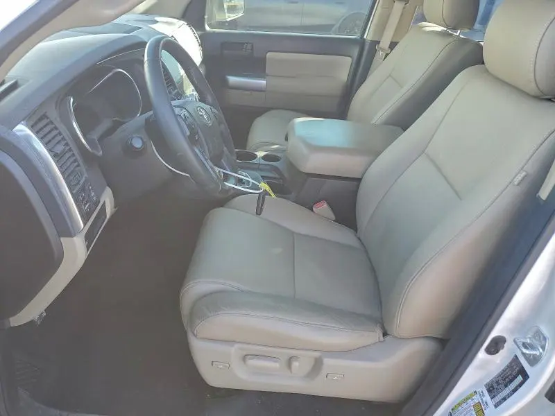 2021 TOYOTA SEQUOIA SR5  