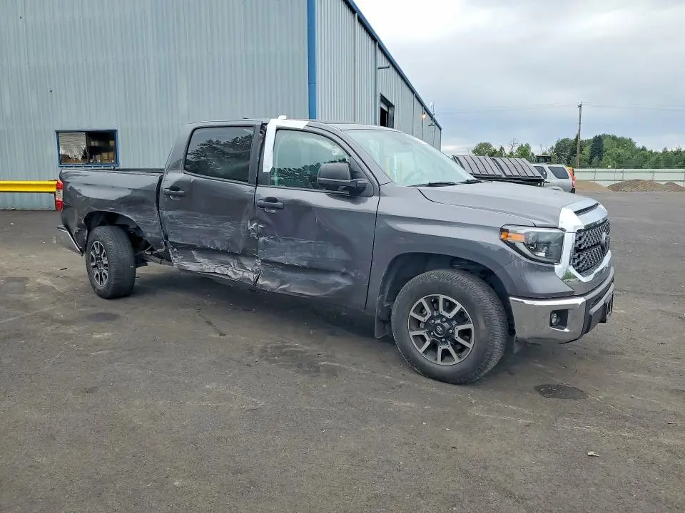 2021 TOYOTA TUNDRA CREWMAX SR5  