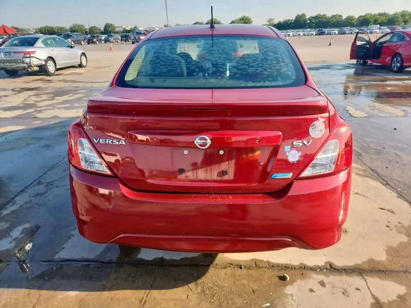 2015 NISSAN VERSA S  