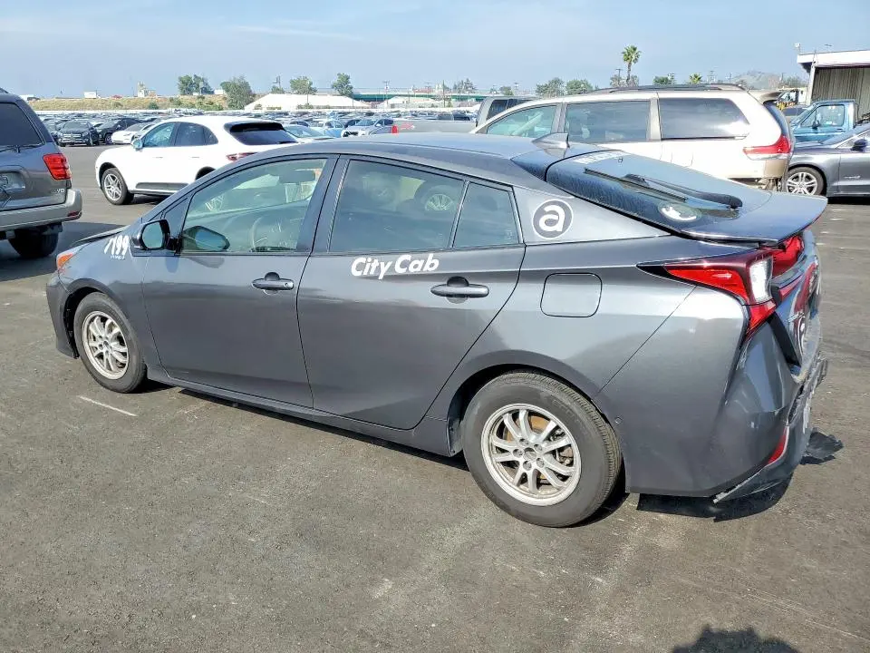 2019 TOYOTA PRIUS LE  