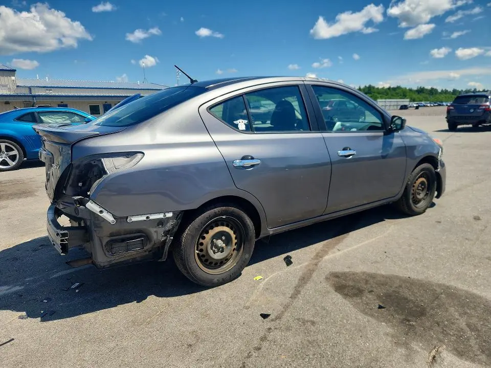 2016 NISSAN VERSA 1.6 SV  