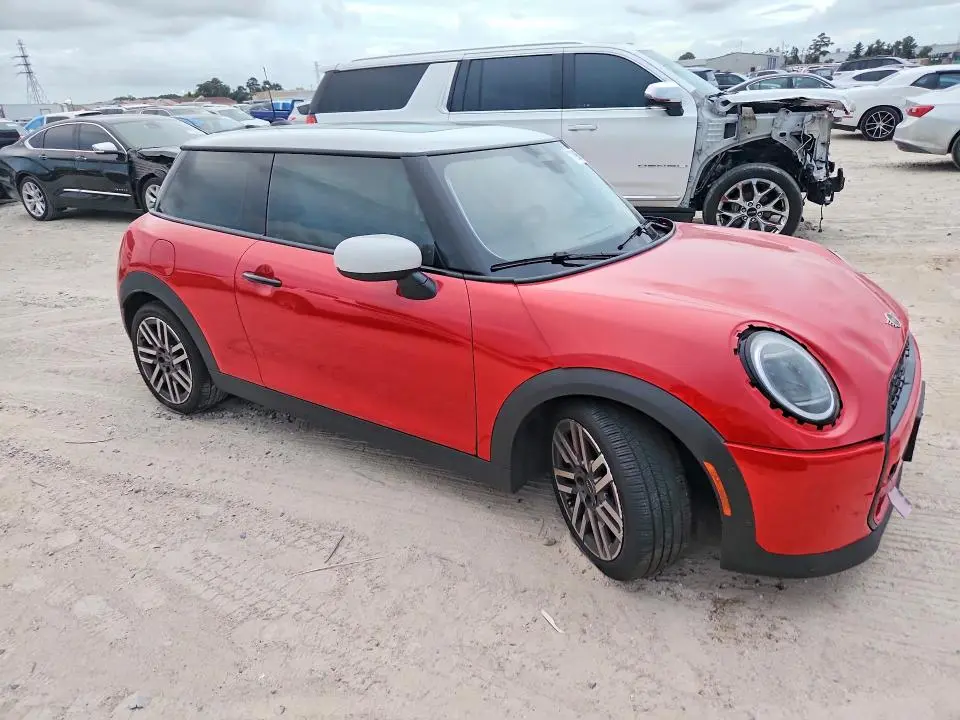 2025 MINI COOPER BASE  