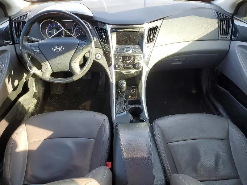 2011 HYUNDAI SONATA SE  