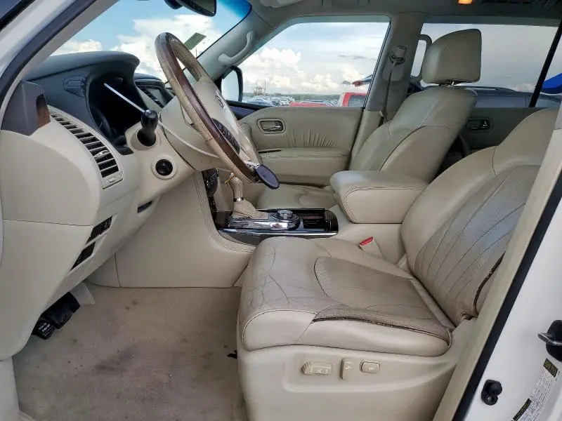 2014 INFINITI QX80   