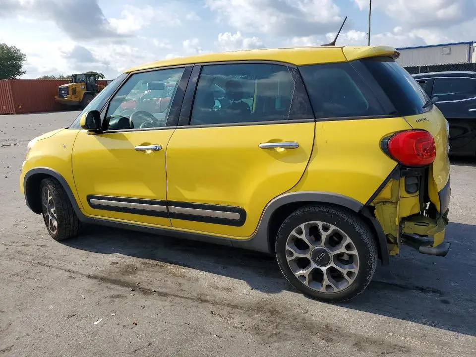 2014 FIAT 500L TREKKING  