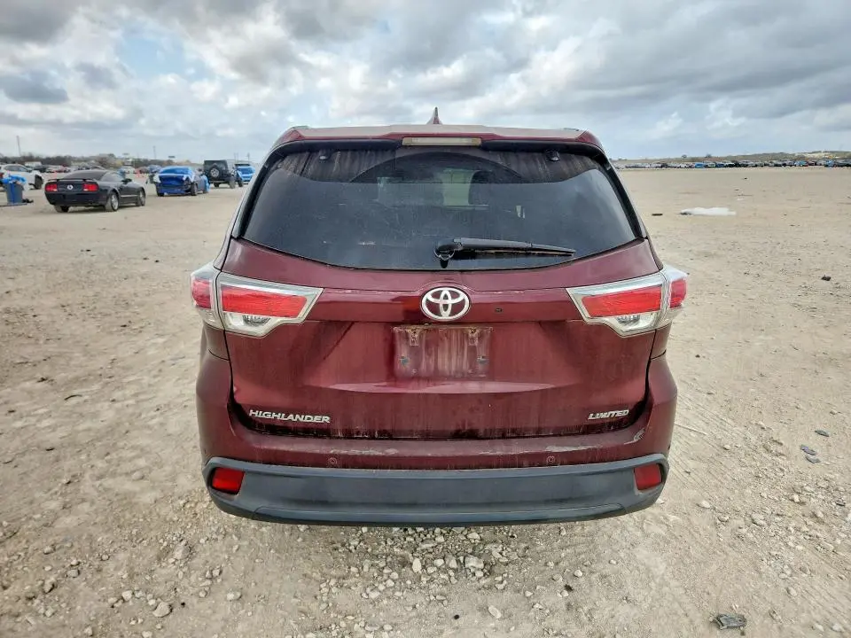 2016 TOYOTA HIGHLANDER LIMITED  