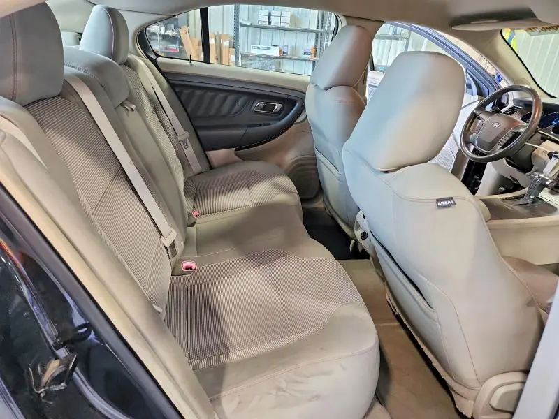 2010 FORD TAURUS SEL  