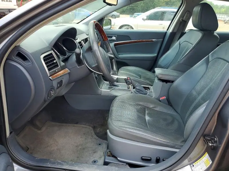 2010 LINCOLN MKZ   