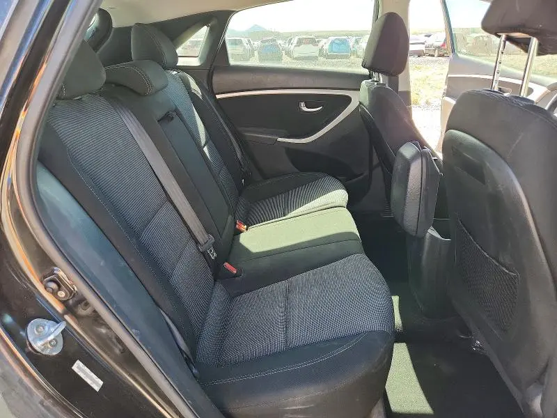 2014 HYUNDAI ELANTRA GT BASE  