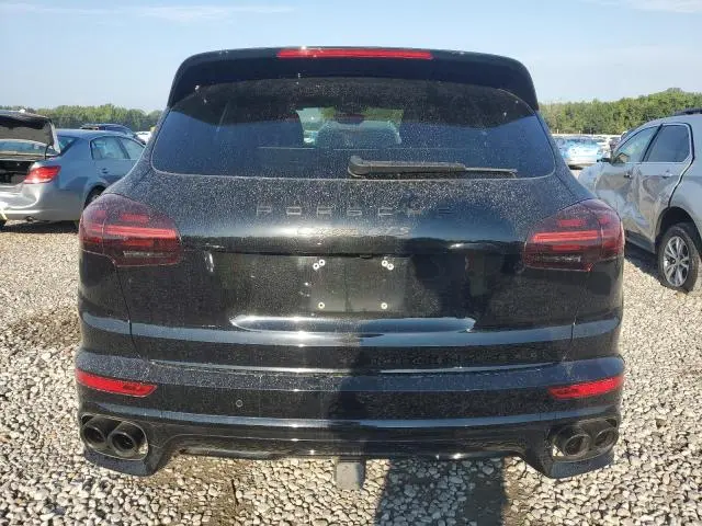 2016 PORSCHE CAYENNE GTS  