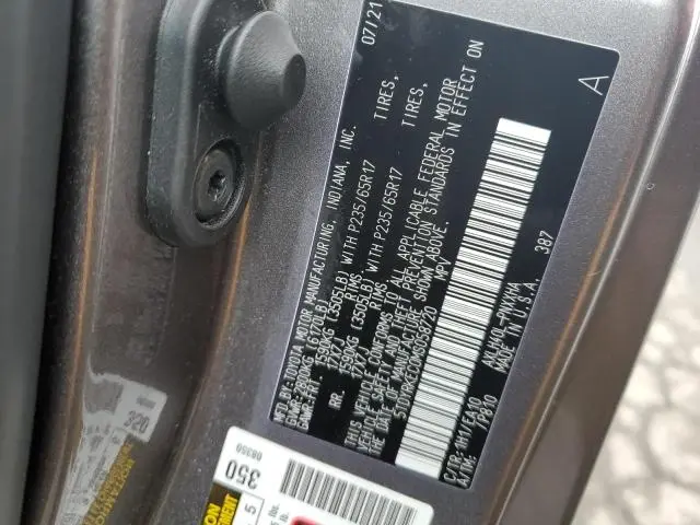 2021 TOYOTA SIENNA XLE