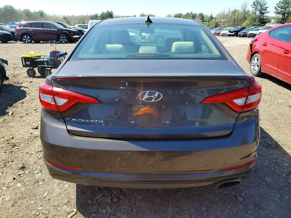 2015 HYUNDAI SONATA SE  
