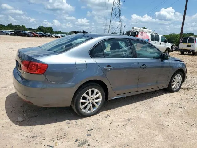 2013 VOLKSWAGEN JETTA SE  