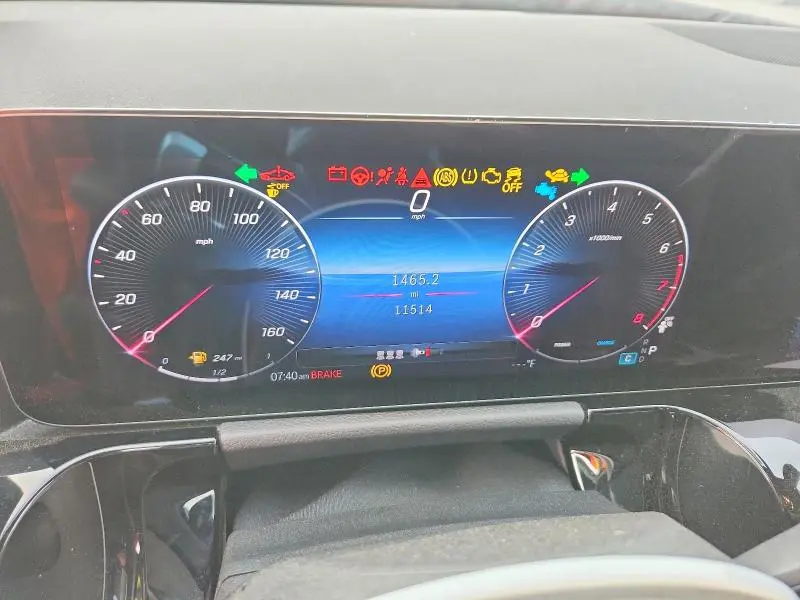 2025 MERCEDES-BENZ GLA 250  