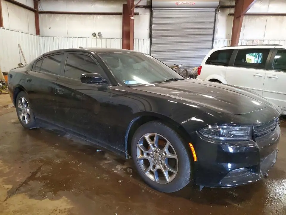 2016 DODGE CHARGER SXT  